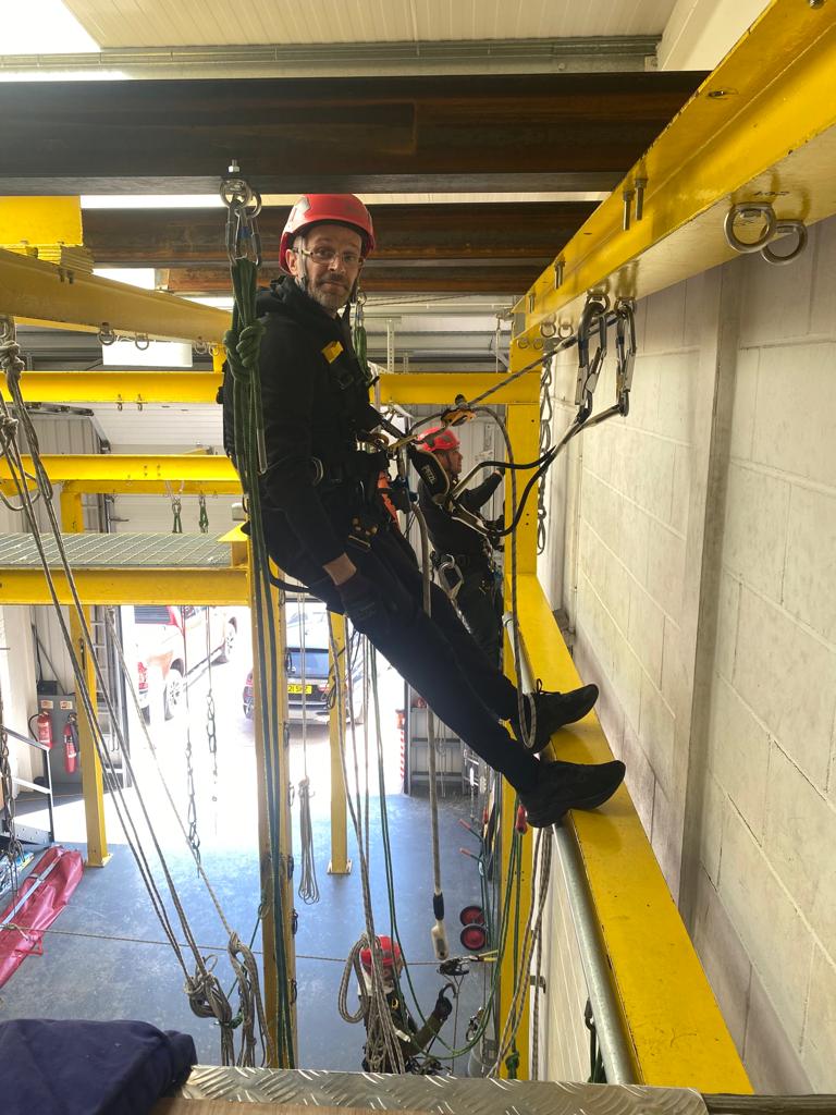 PHOTO 2022 04 21 07 21 42