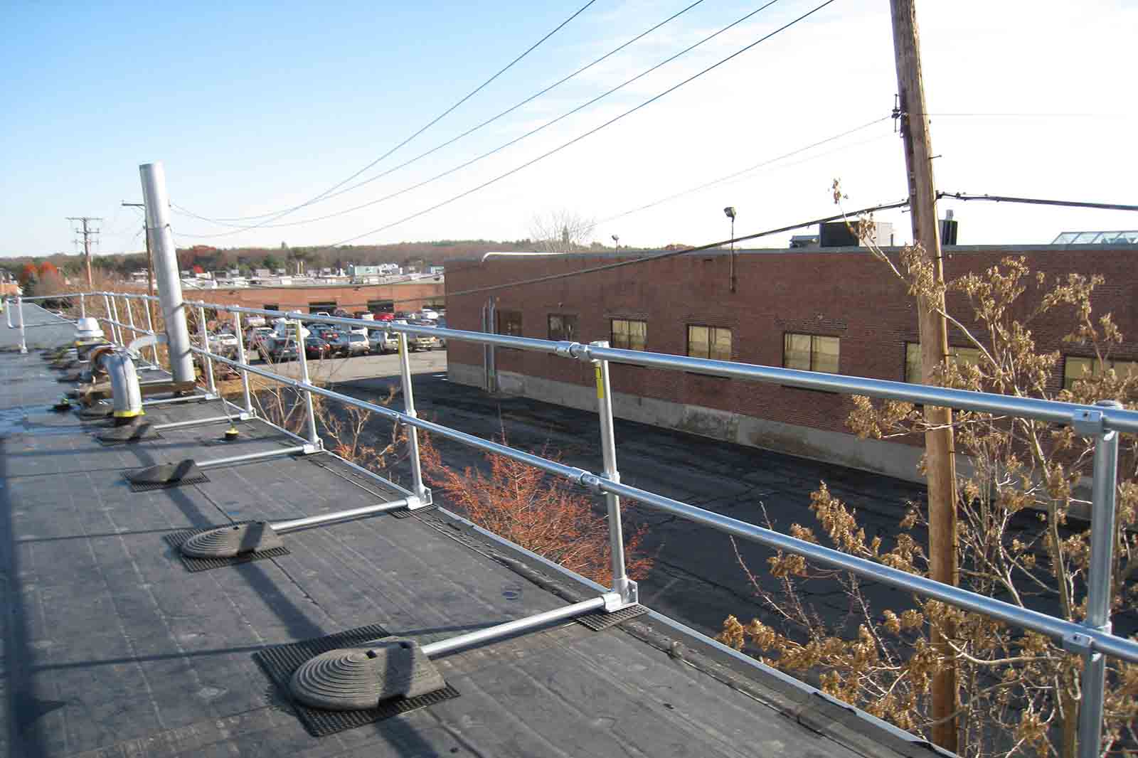 fall protection | roof fall protection | rooftop guardrail |edge protection